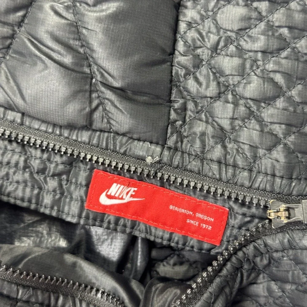Nike description goose